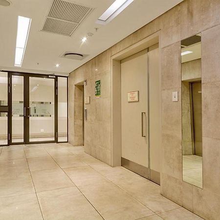 יוהנסבורג Sandton Skyline Luxury Space מראה חיצוני תמונה